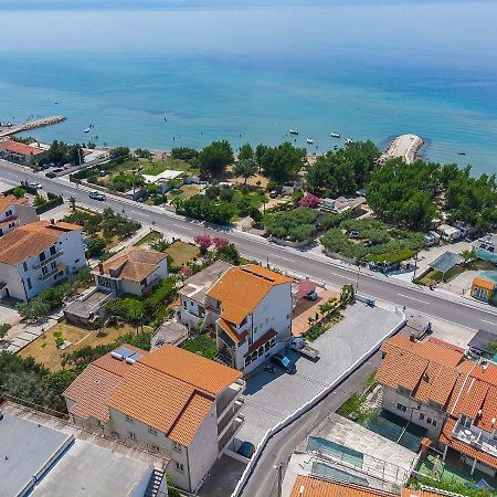 Apartments Villa Aquamarine Duće 외부 사진