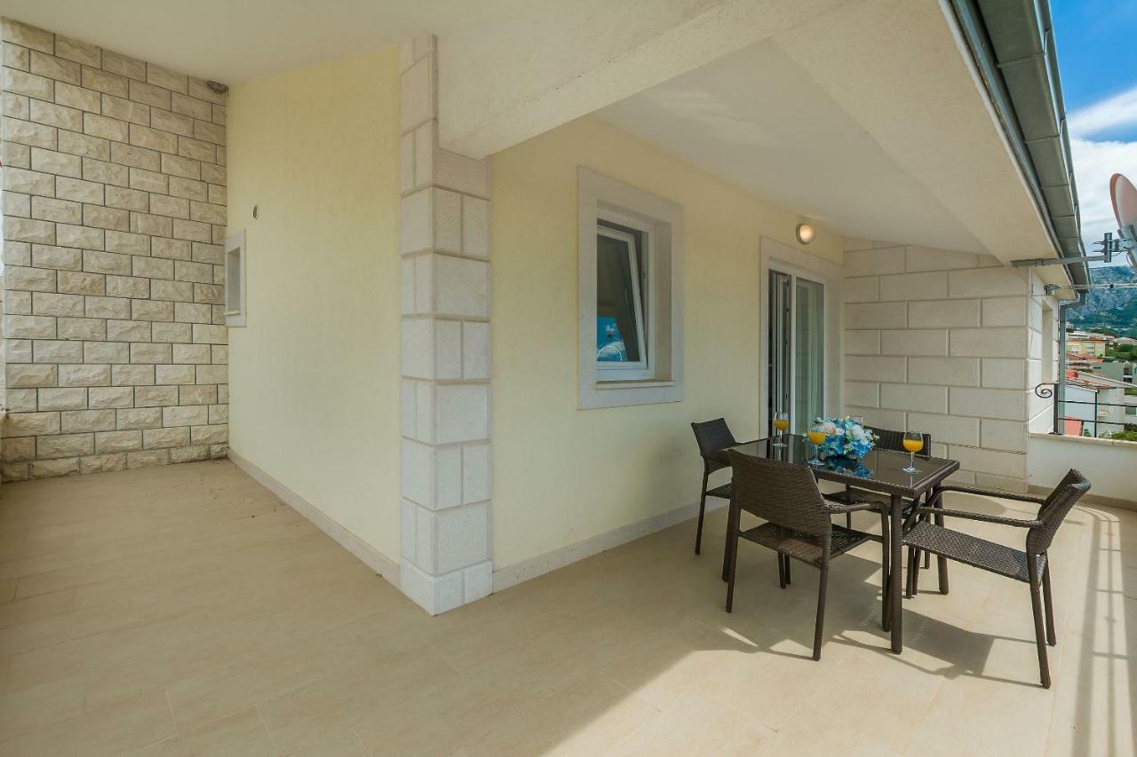 Apartments Villa Aquamarine Duće 외부 사진