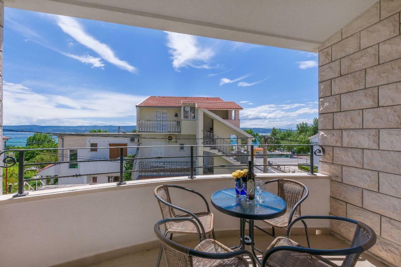 Apartments Villa Aquamarine Duće 외부 사진