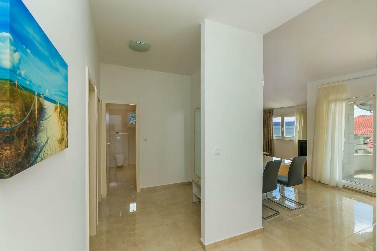 Apartments Villa Aquamarine Duće 외부 사진