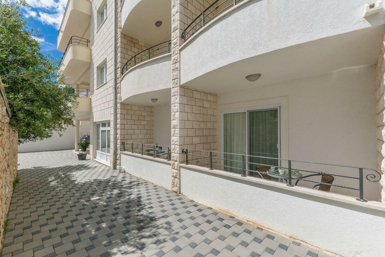 Apartments Villa Aquamarine Duće 외부 사진