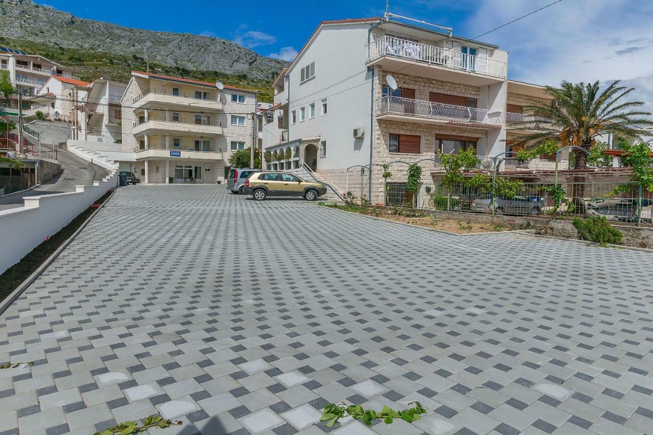 Apartments Villa Aquamarine Duće 외부 사진